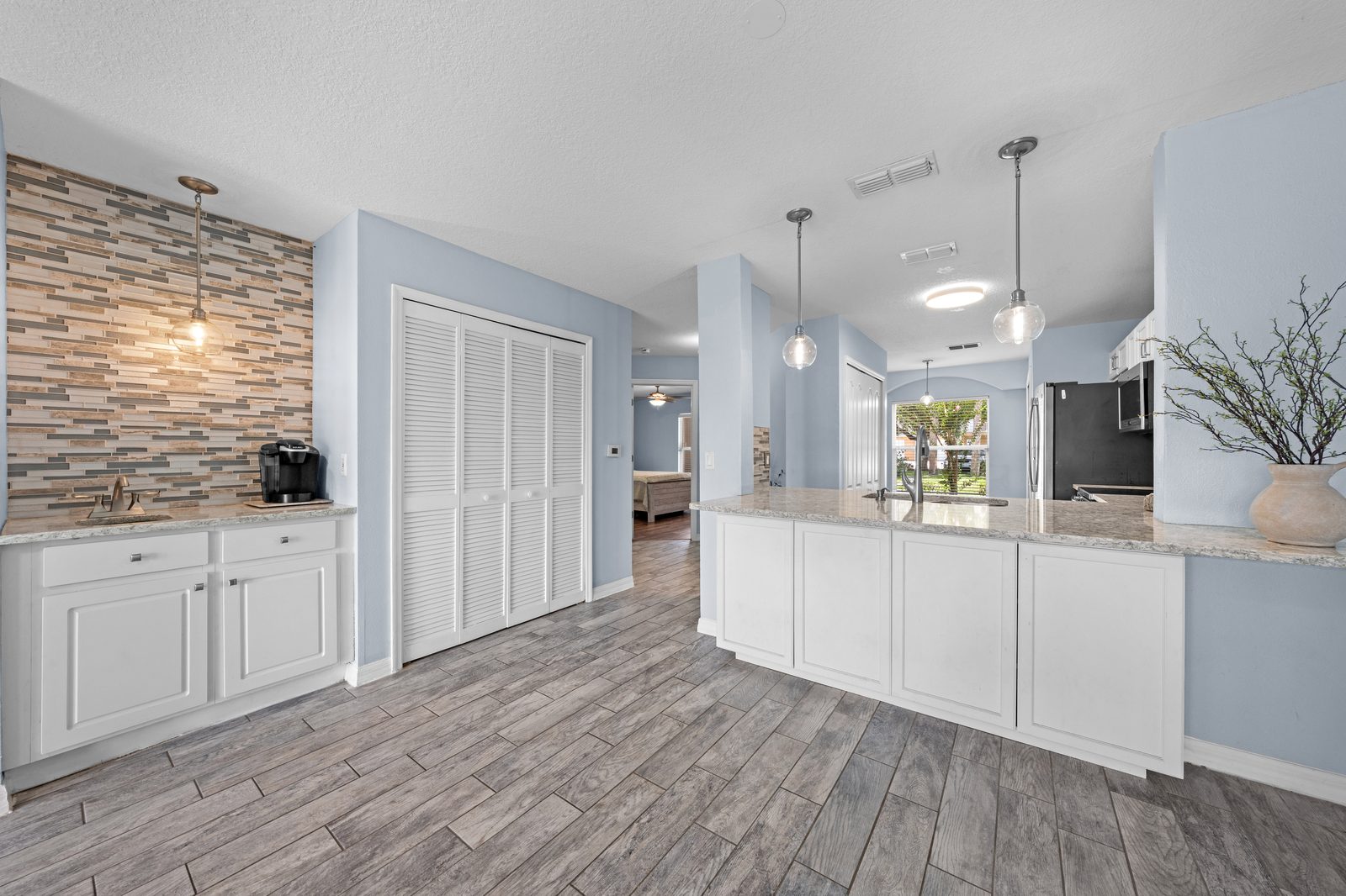 Wet bar and coffee station